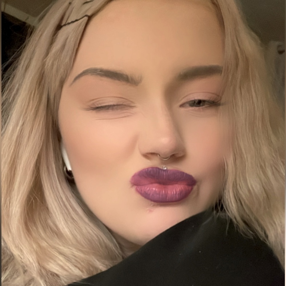 Meet your Posher, Madison
